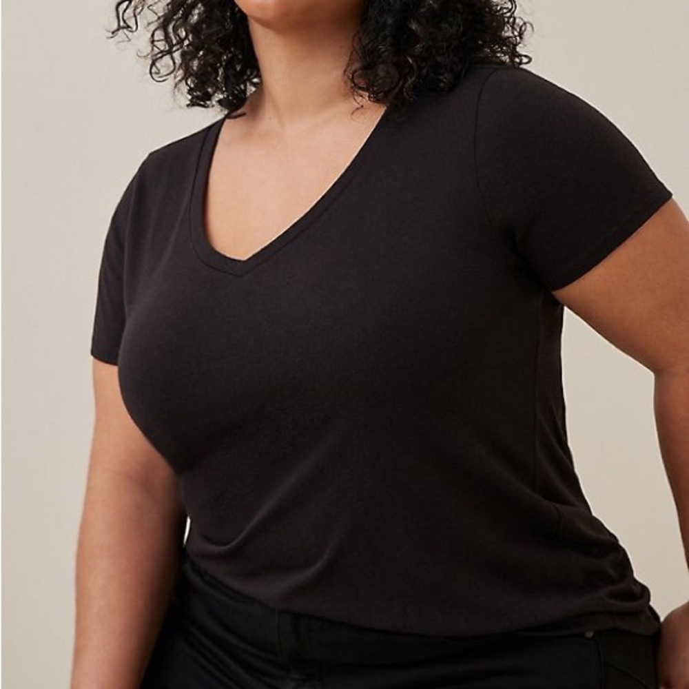 Torrid Black Girlfriend Signature Jersey V-Neck Tee
